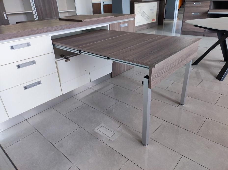 Extension Table with Folding Legs | 伸縮桌連雙脚