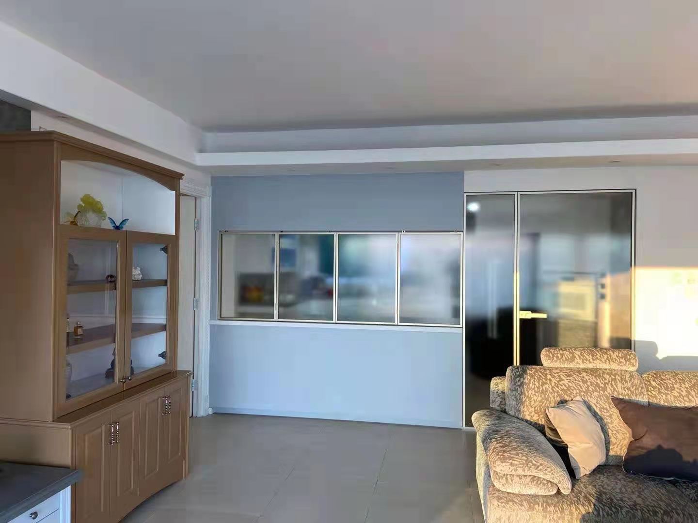 BMB Alu-Framed Glass Panel System | BMB 鋁框玻璃門系統